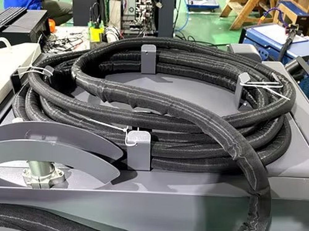 Máquina de Limpeza a Laser Ind - Industrial Laser Rust Removal Machine Price avaliação e preço