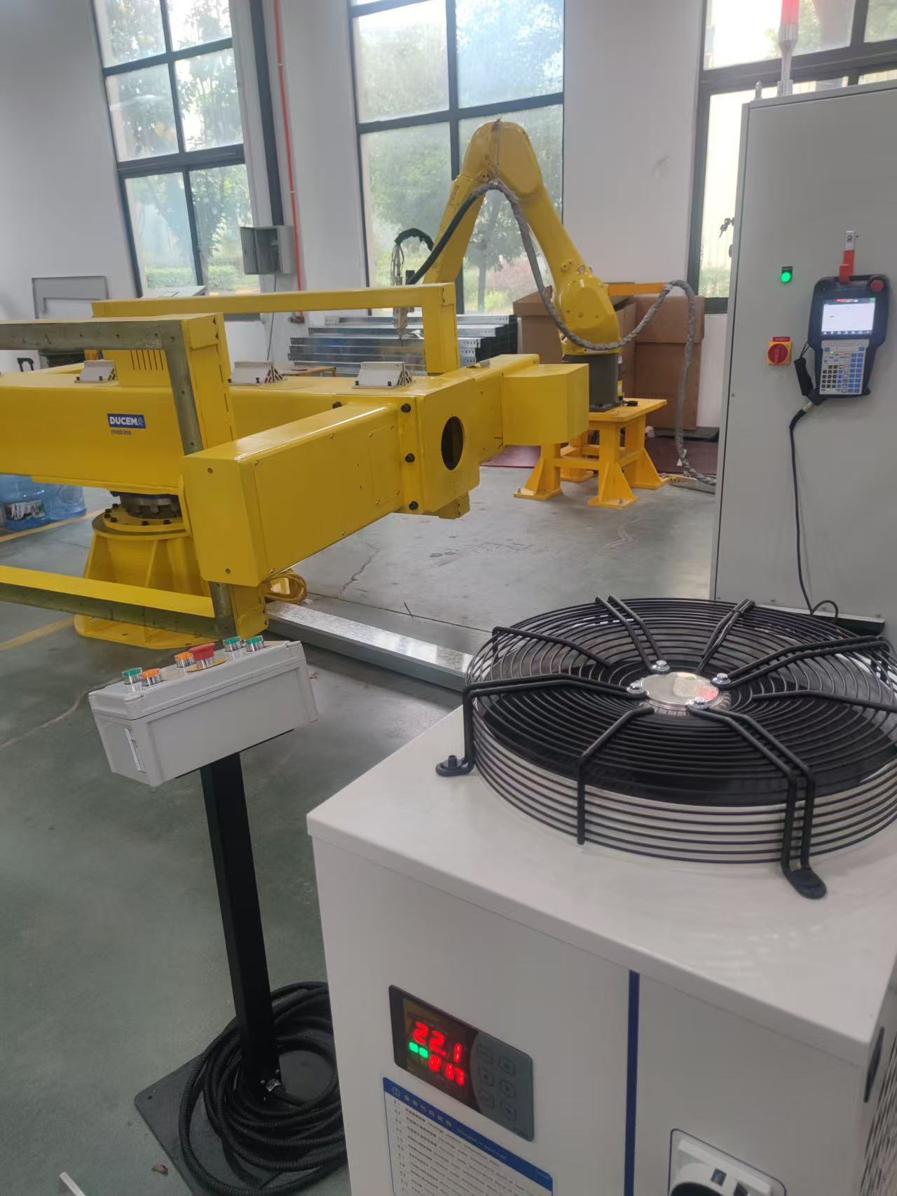 Cortador a Laser Industrial Au - Industrial Laser Cutter For Metal avaliação e preço